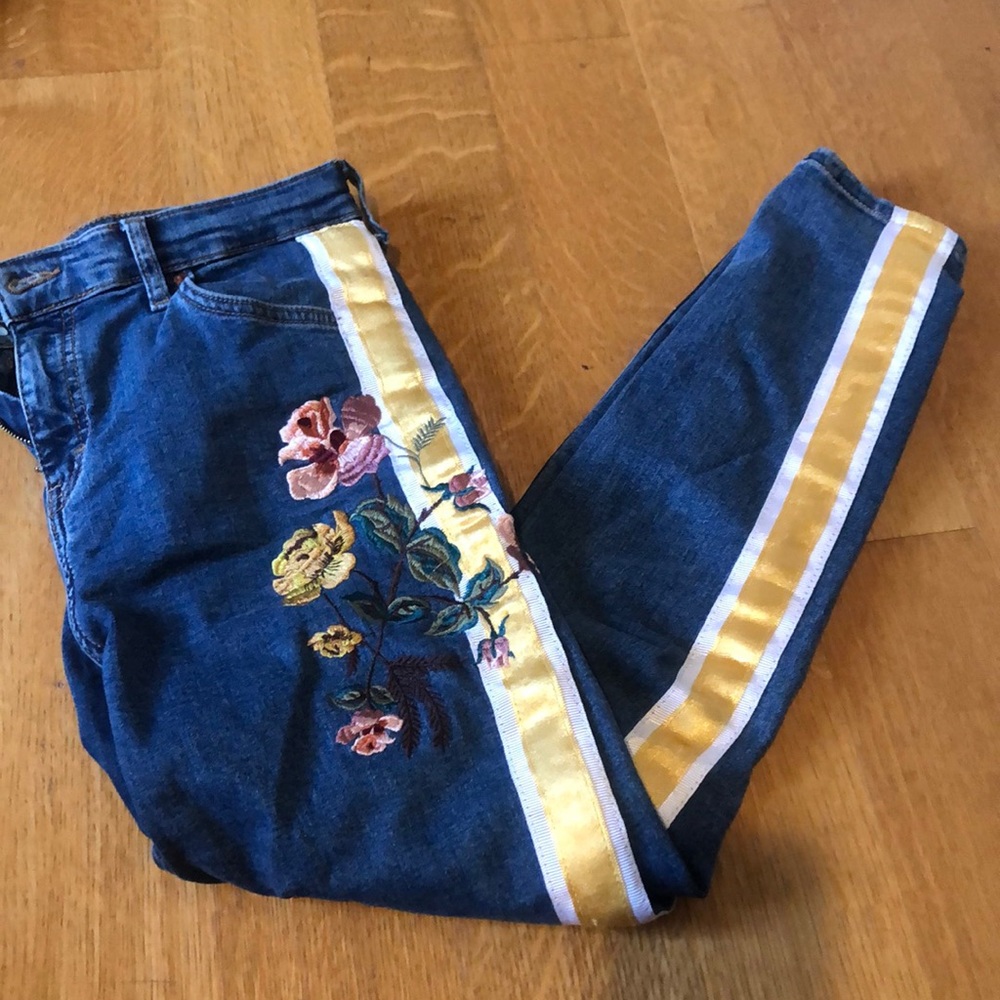 like new Top Shop Jamie jeans